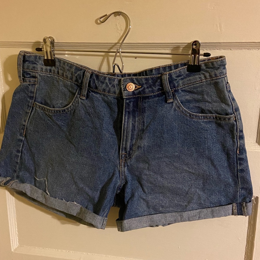 High Waisted H&M Jean Shorts